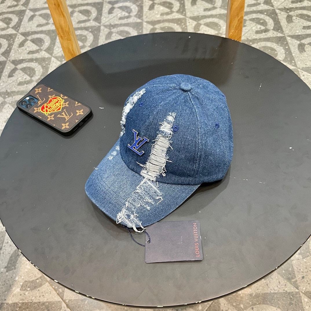 Louis Vuitton Caps